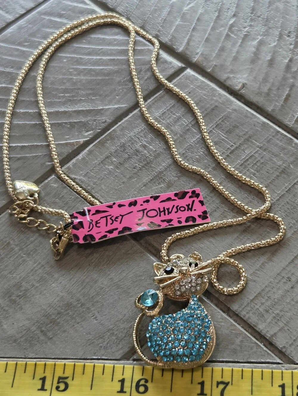 NWT Betsey Johnson Gold-Tone Cat Pendant Necklace Blue White Crystal Accents
